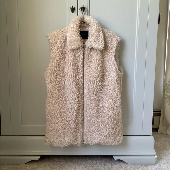 Rails Orion Vest in Ivory - Picture 2 of 6